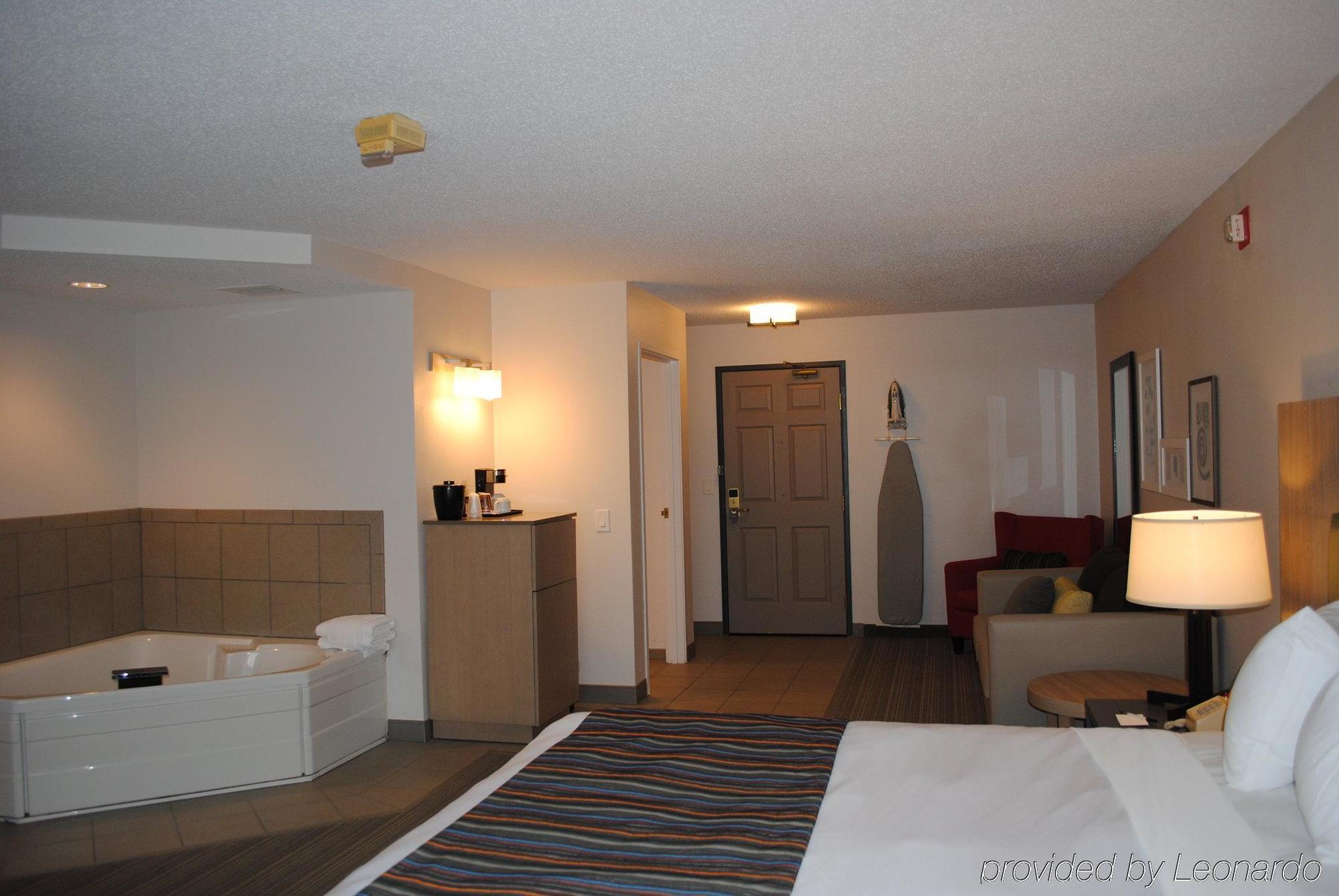 Country Inn & Suites By Radisson, Chippewa Falls, Wi Kültér fotó